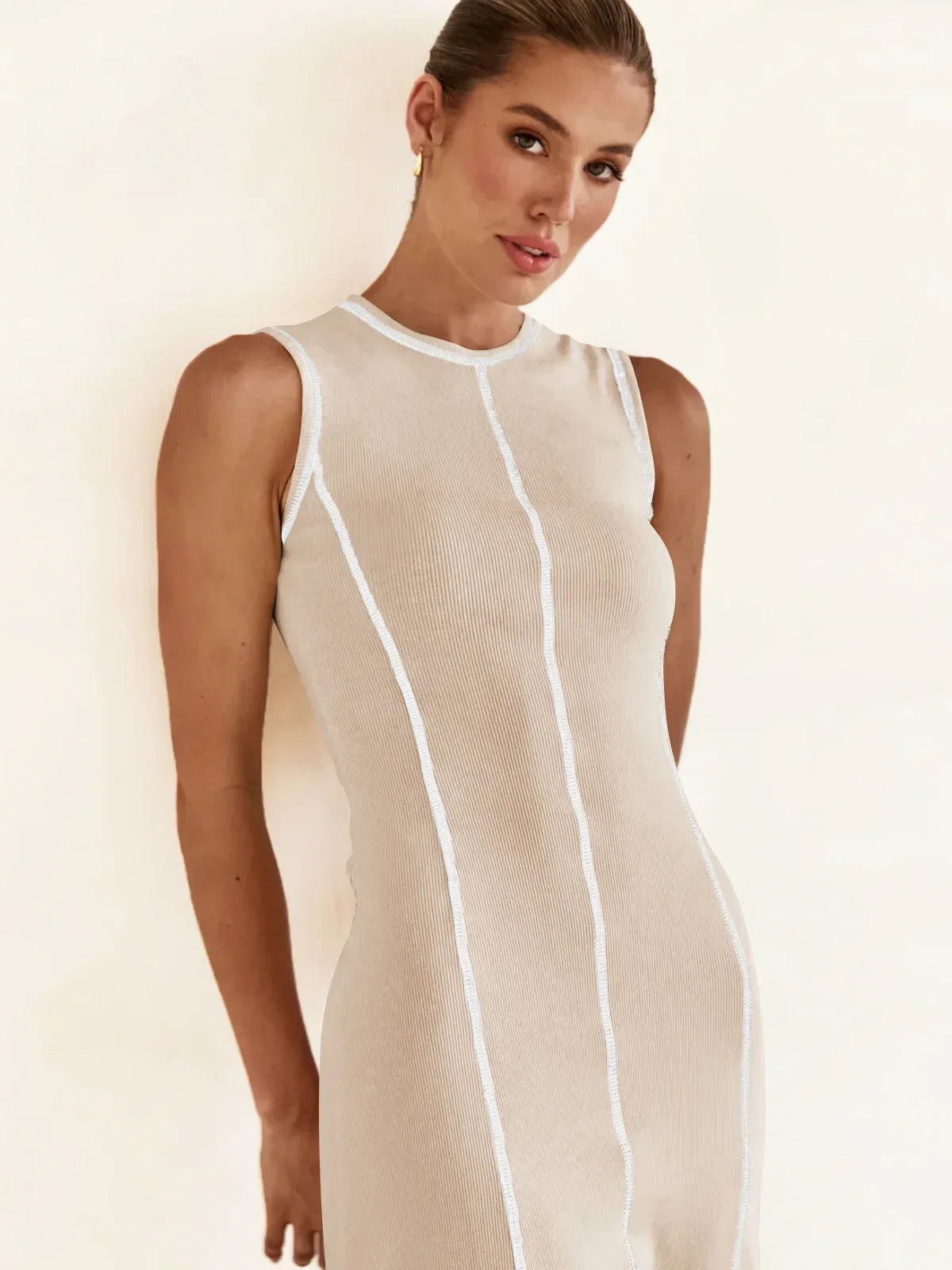 Vestido Midi de Malha Sem Mangas Modern Eleganza