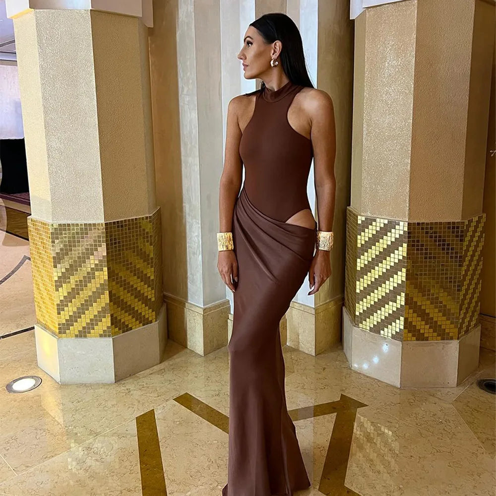 Vestido Longo Gola Alta sem Mangas Modern Hazel