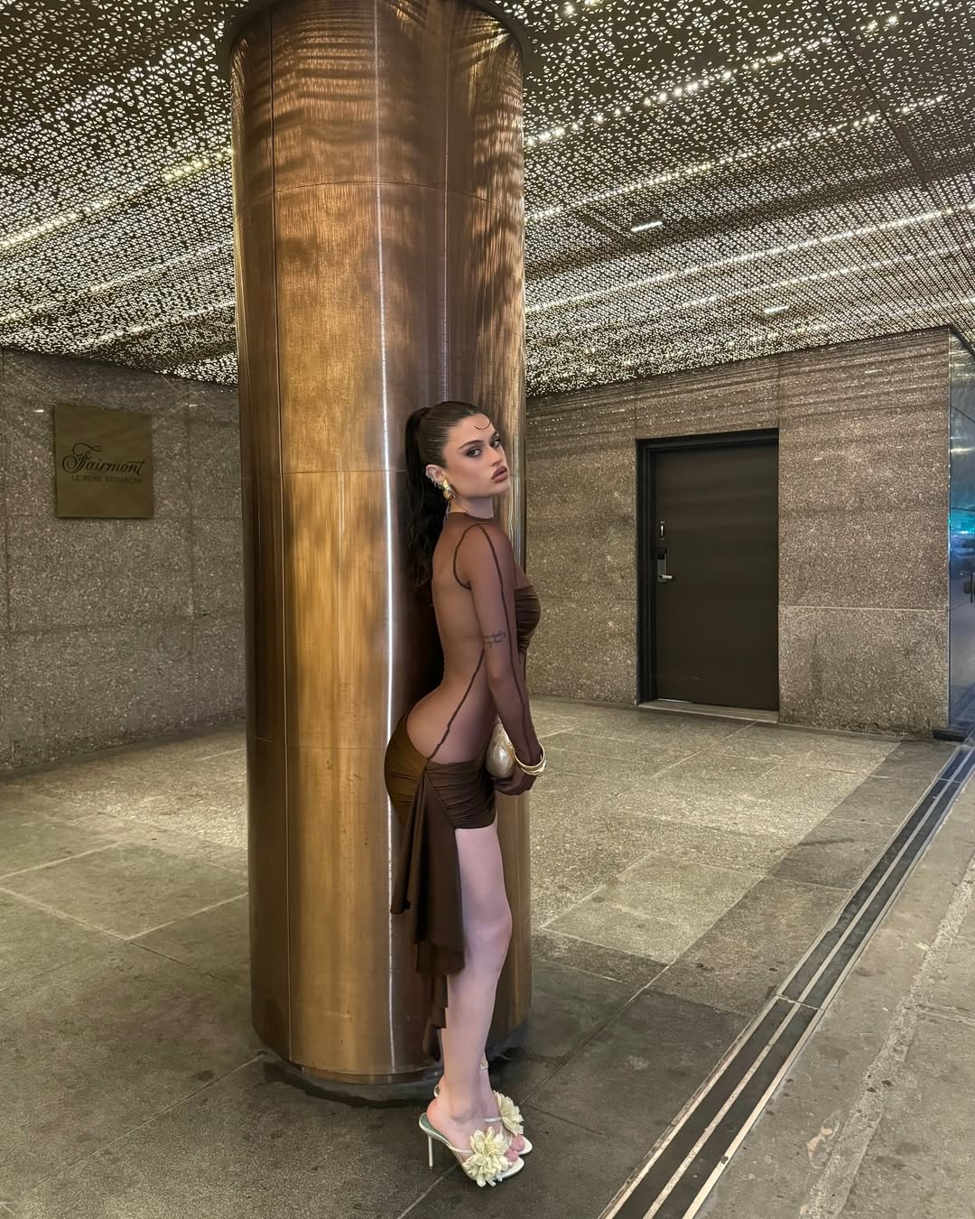 Vestido Curto Com Tule Irregular Modern Mariáh