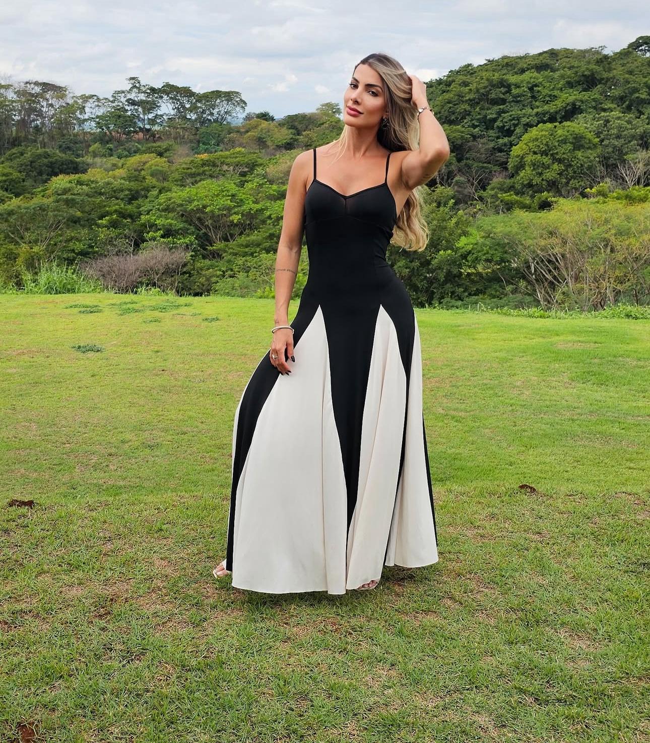 Vestido Longo Modern Bella