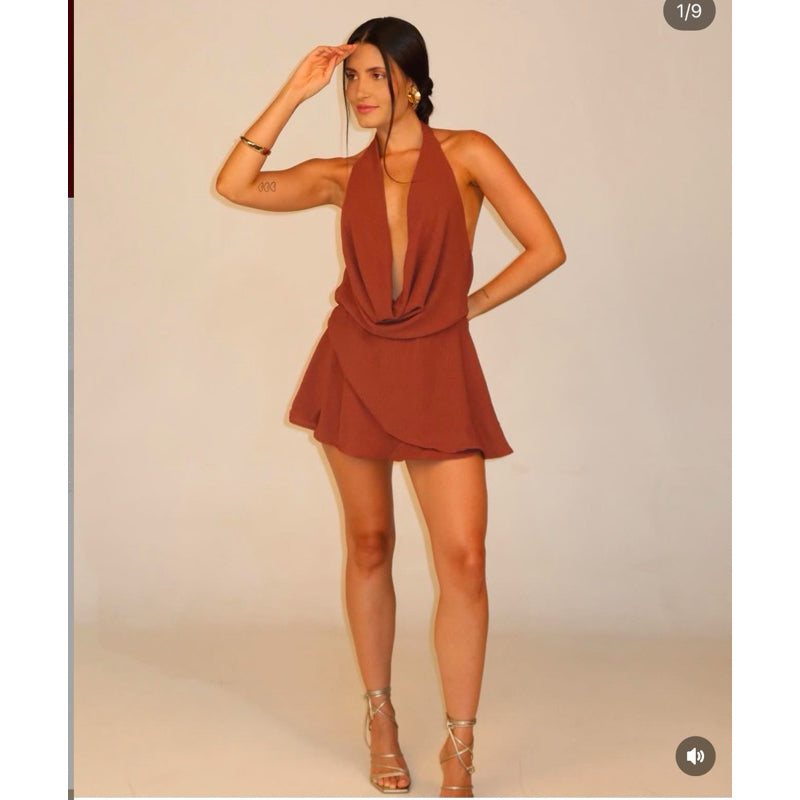 Vestido Curto Frente Única com Babado Modern Diana