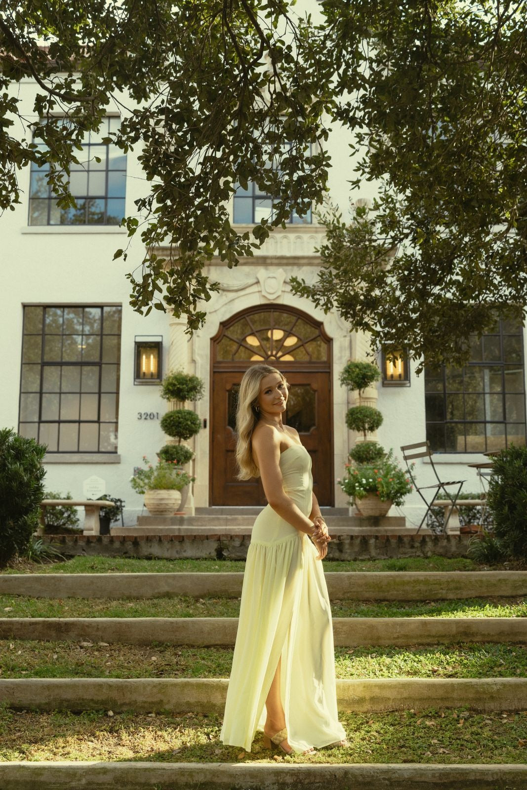 Vestido Longo Tomara que Caia  Com Fenda Modern Eden